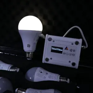 Pre-Owned NYX Bulb Kit #001 - Image 4