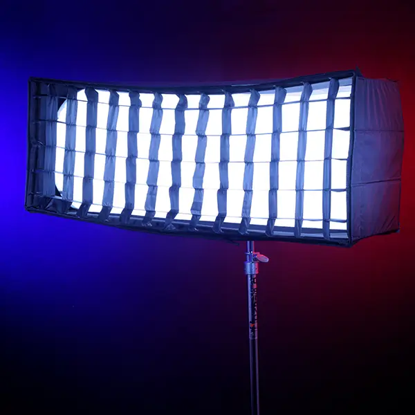 50° fabric control grid for the Lightsock Quattro 40 covered wagon softbox. Reduces spill while maintaining soft, even illumination. SKU: LSQD40